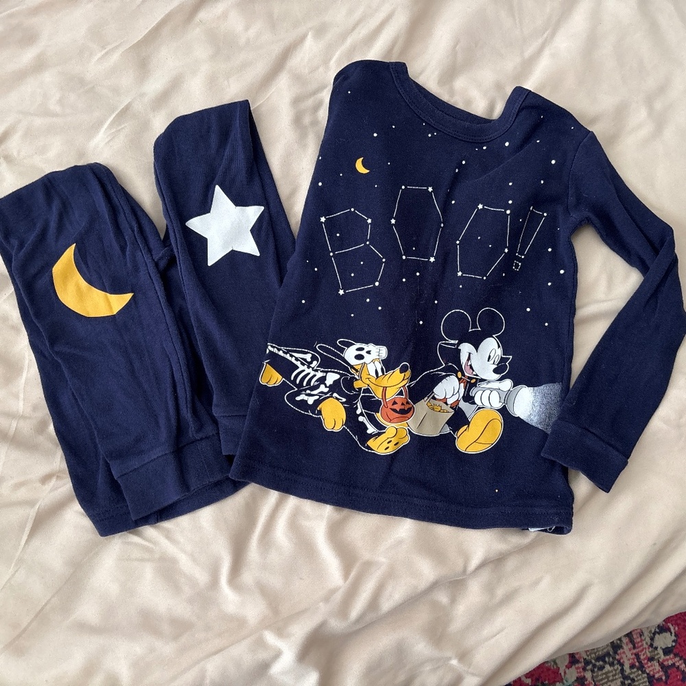 Baby Gap Disney Mickey Constellation Halloween Pajama Set Size 5